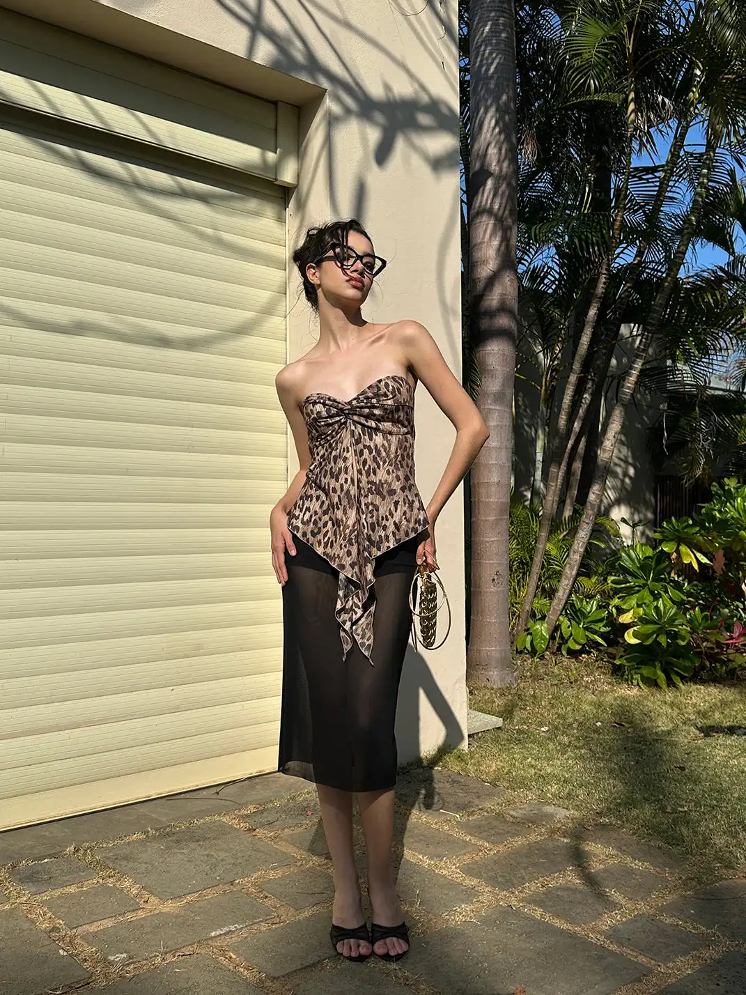 0122stepll | Leopard Print Backless Strapless Top