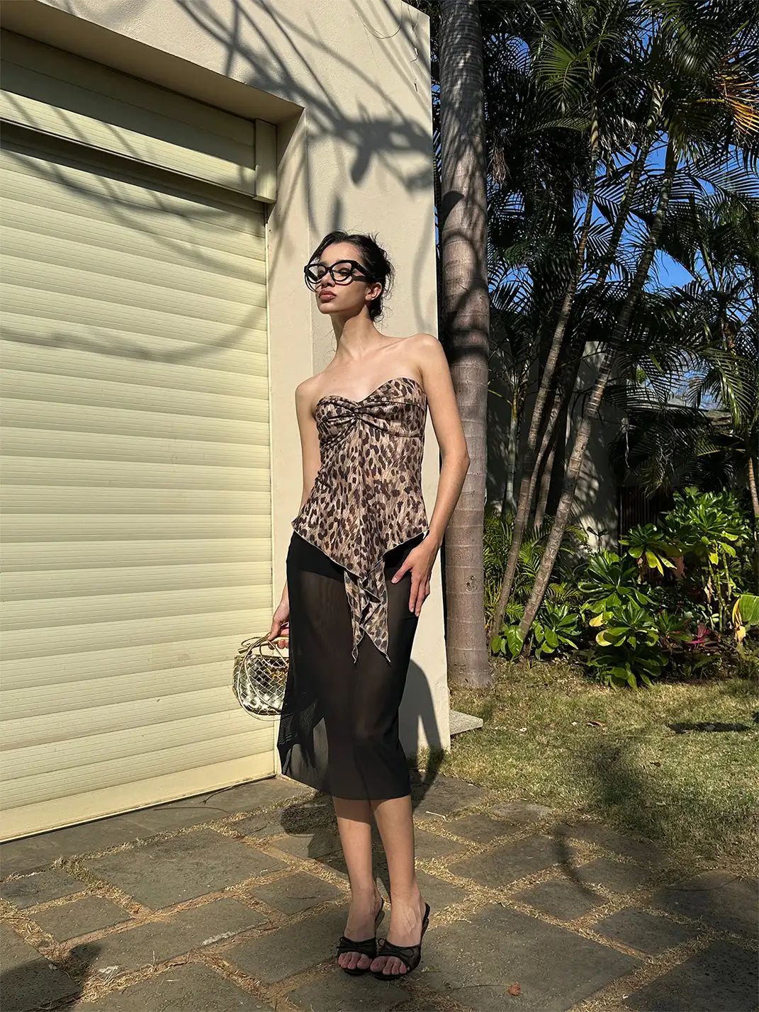 0122stepll | Leopard Print Backless Strapless Top