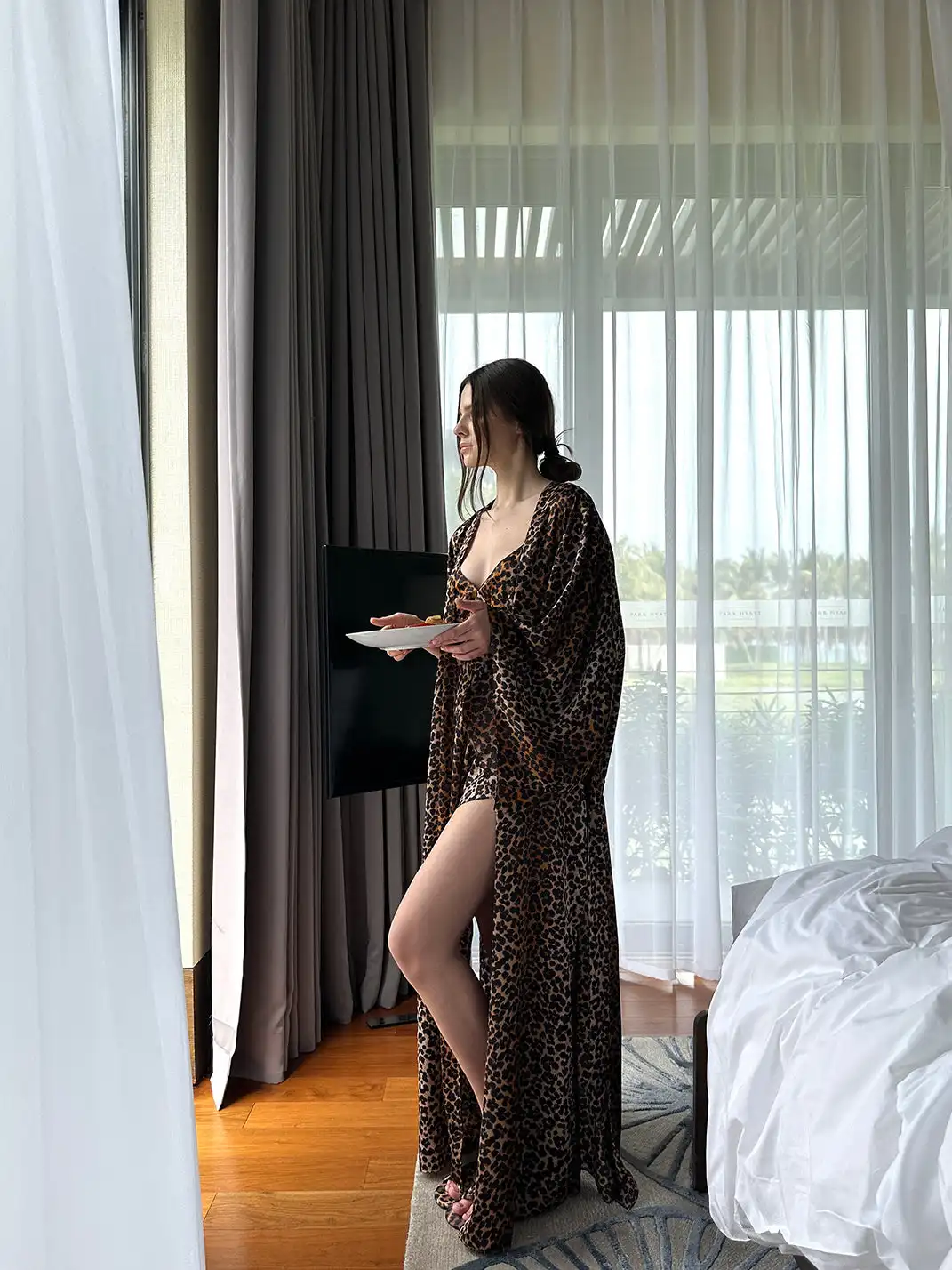 0122stepll | V-Neck Leopard Print Pajama Set