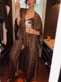 0122stepll | V-Neck Leopard Print Pajama Set