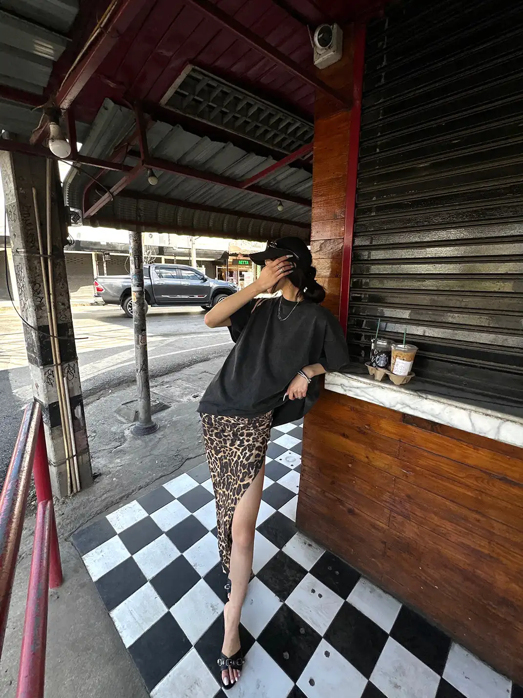 0122stepll | Leopard Print Slit Skirt