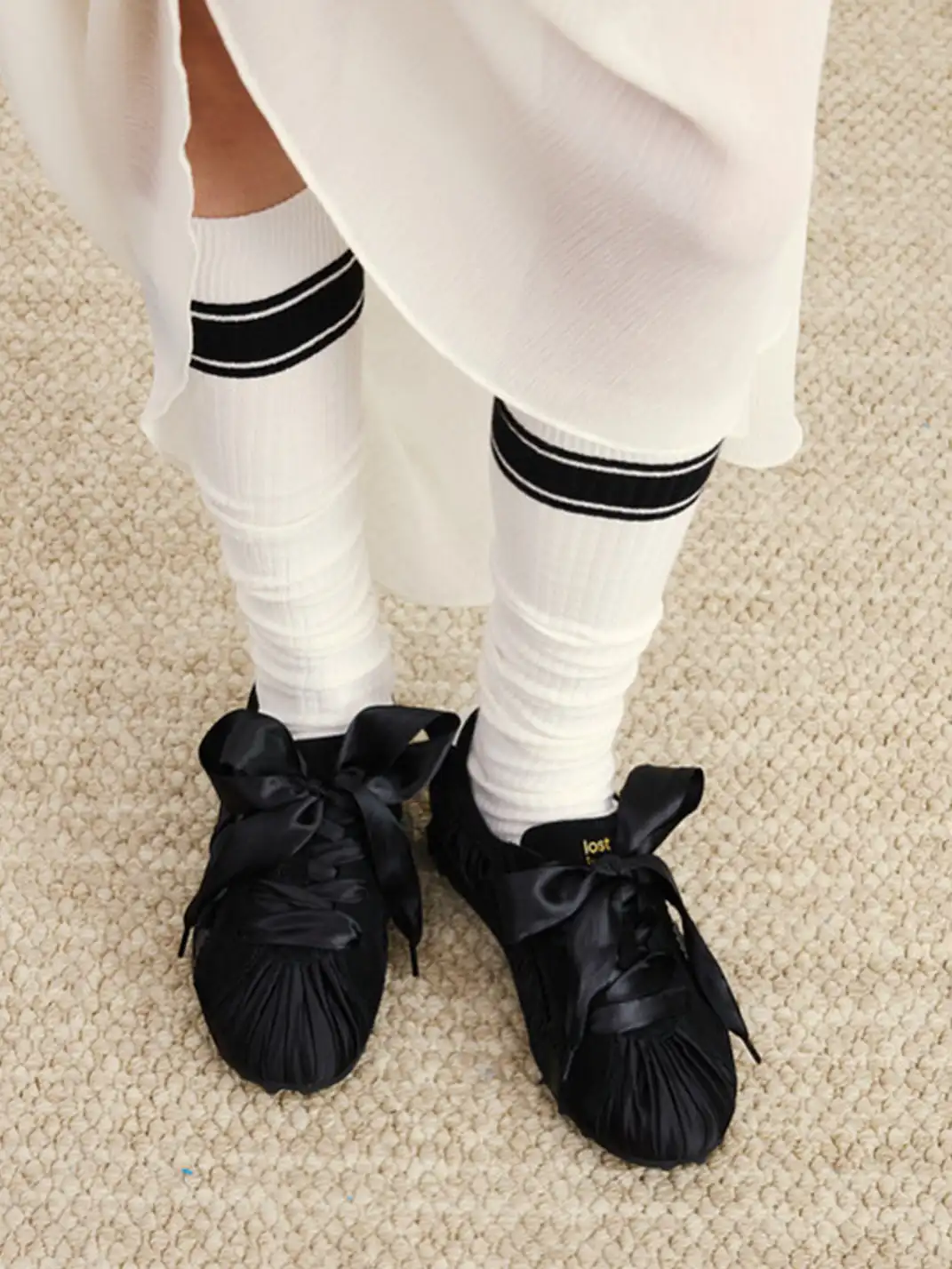 lostinecho | Pleated Satin Suede Ballet Flats