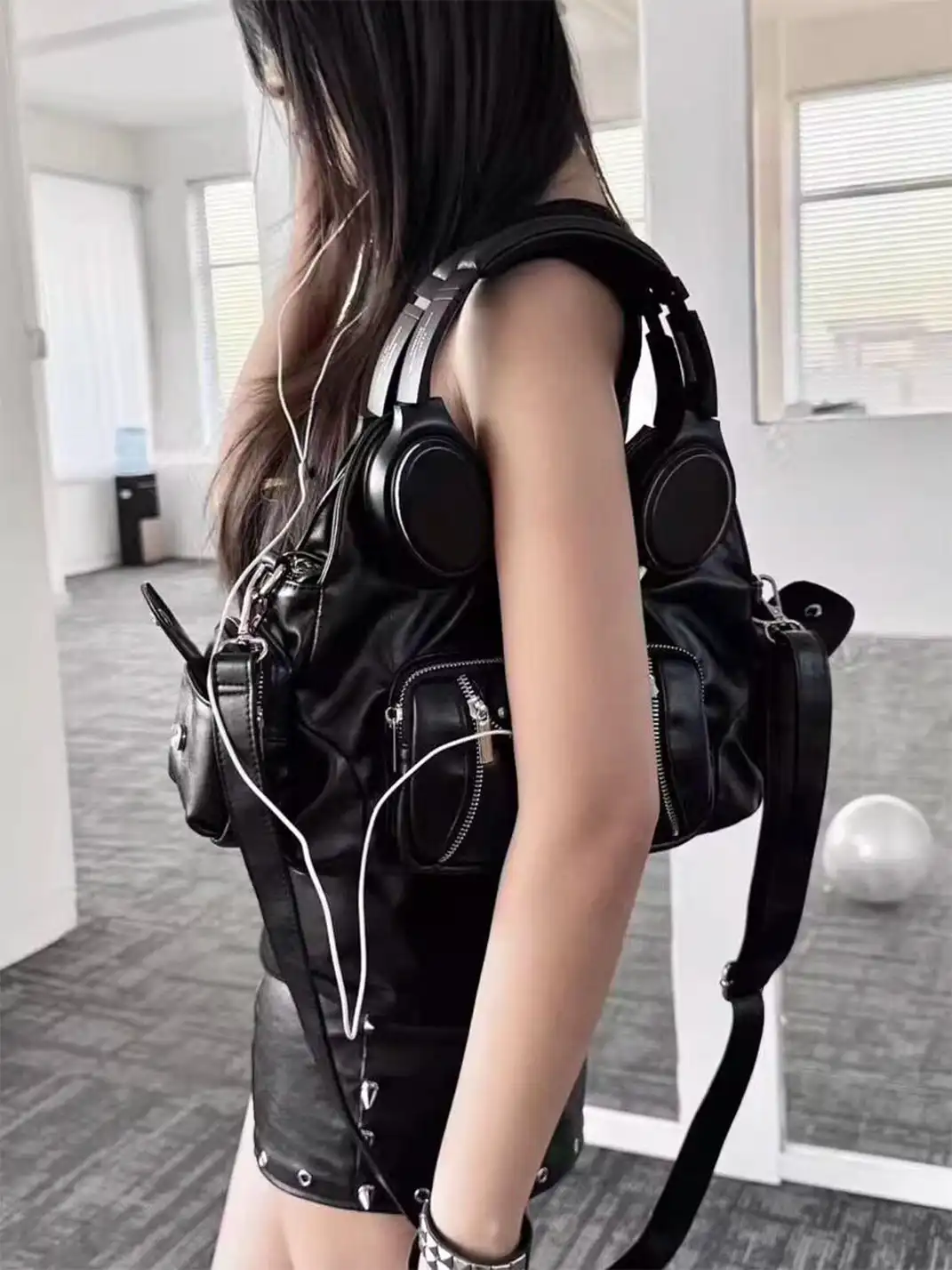 Moire Rave | Headphone Handle Spliced Motorcycle Leather Bag