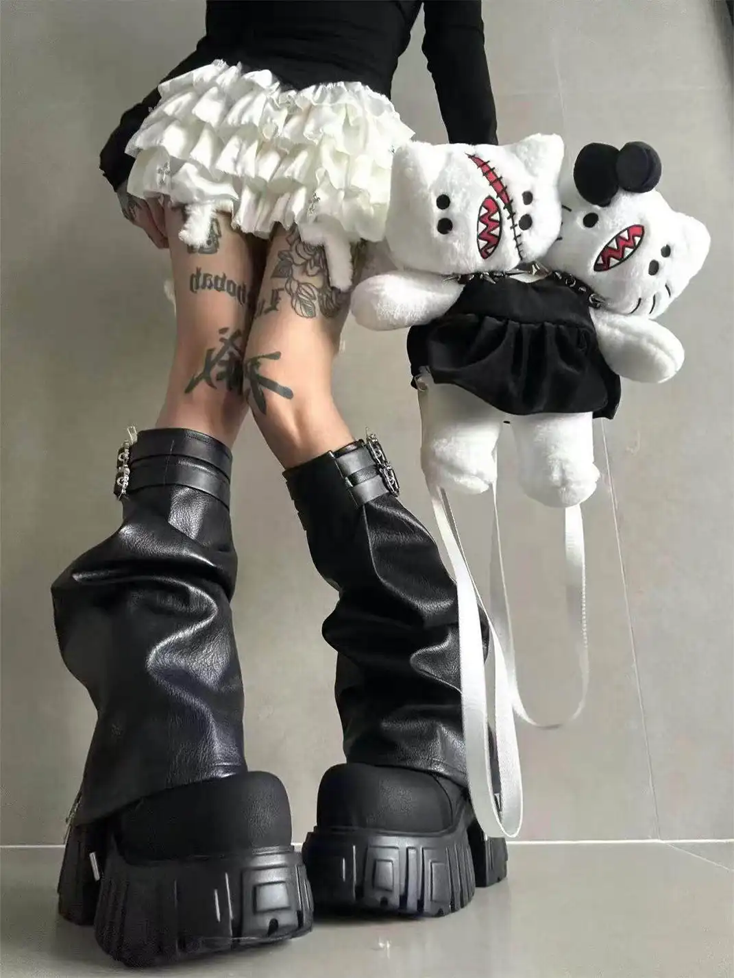 Moire Rave | Double-Headed Kitty Plush Toy