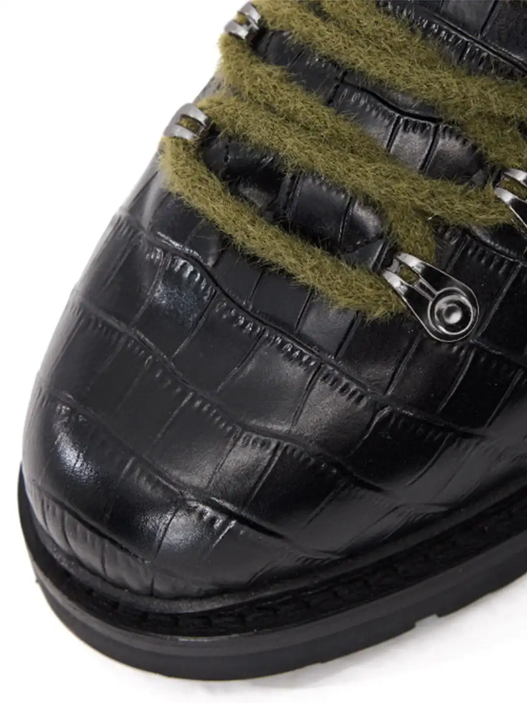 CRICLE CAGE | Crocodile-Embossed Genuine Leather Shoes