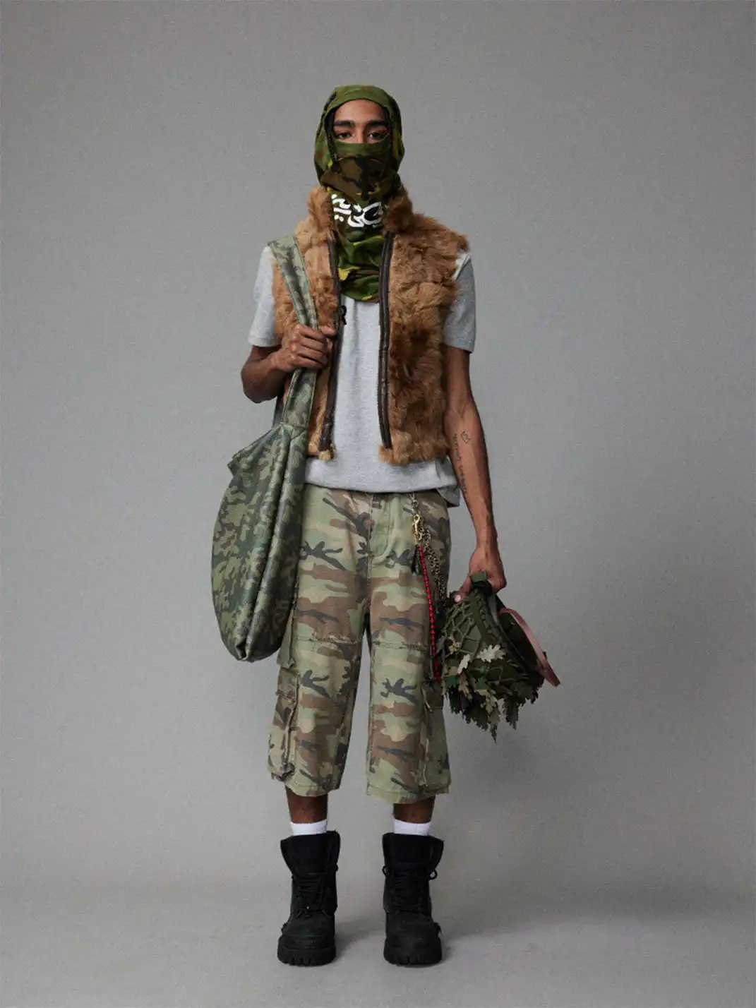 CRICLE CAGE | Camouflage Four-Pocket Straight-Leg Shorts