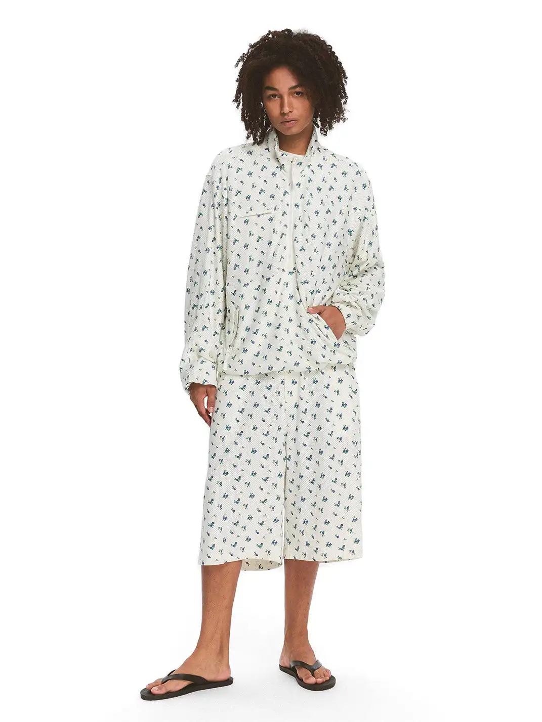 CRICLE CAGE | Floral Mesh Stand-Up Collar Jacket