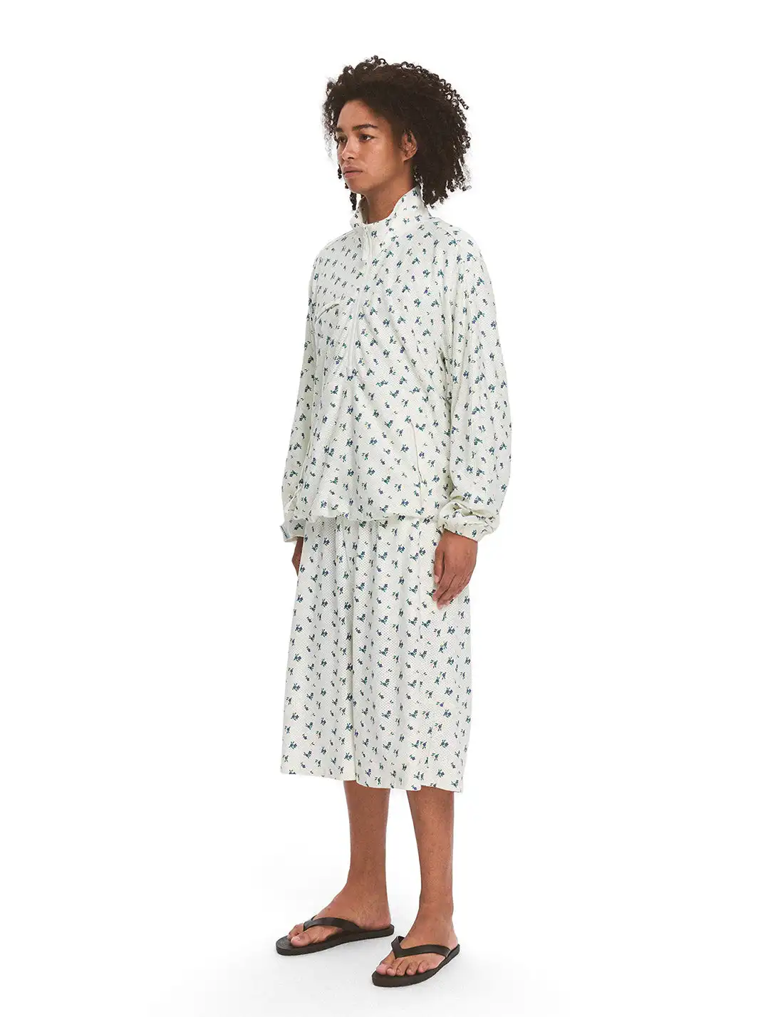 CRICLE CAGE | Floral Mesh Stand-Up Collar Jacket