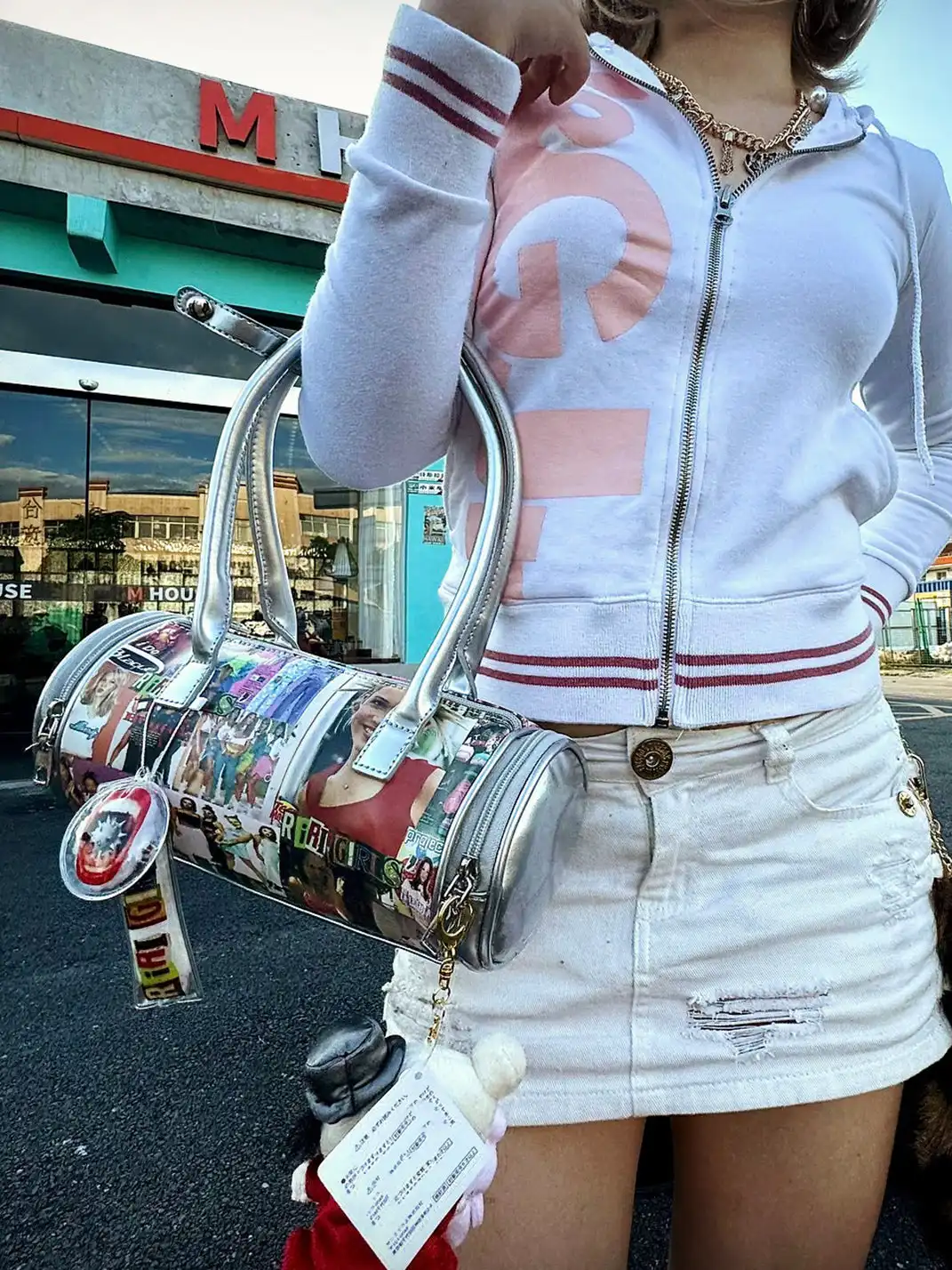 Riri Girls | All-Over Portrait PU Tote Bag