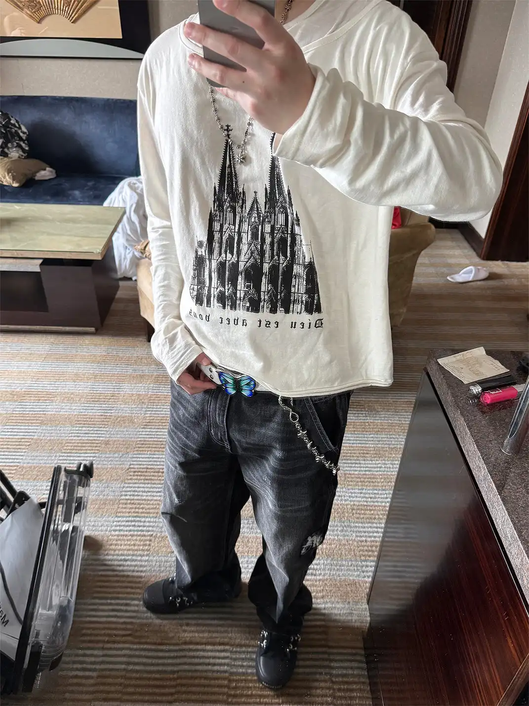 DEAV | Purple Thread Appliqué Cat Whisker Jeans