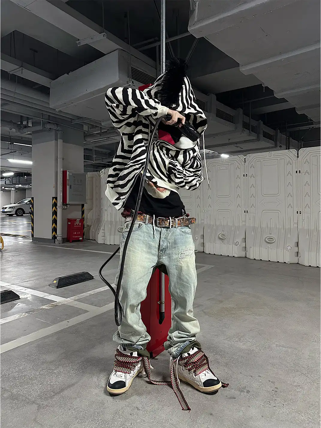 DEAV | Zebra Print Hoodie