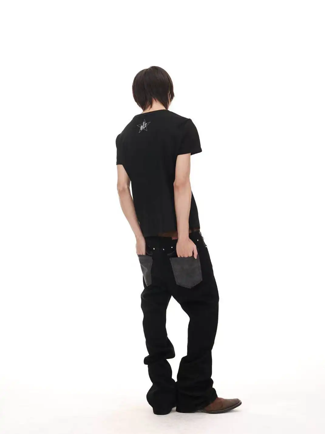DETW | Jacquard Five-Star Slogan T-shirt