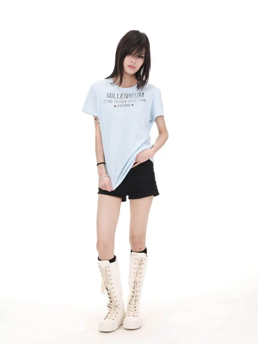 DETW | Jacquard Five-Star Slogan T-shirt