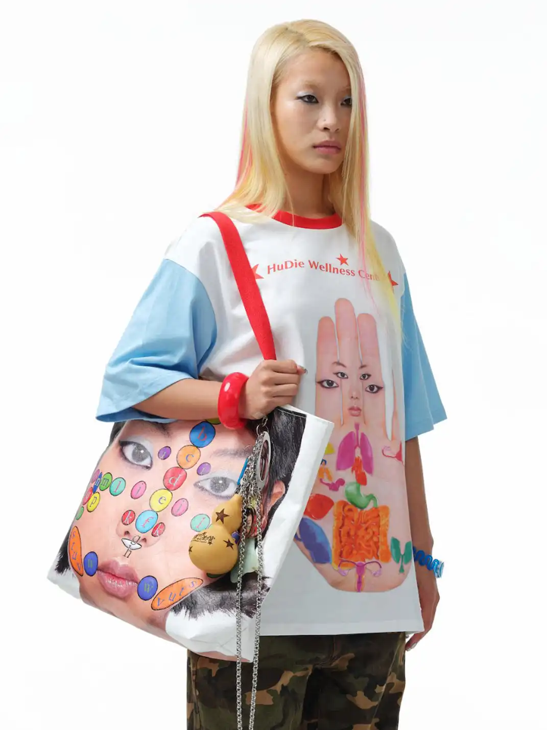 HuDieGongZhu | Face Print Shoulder Bag