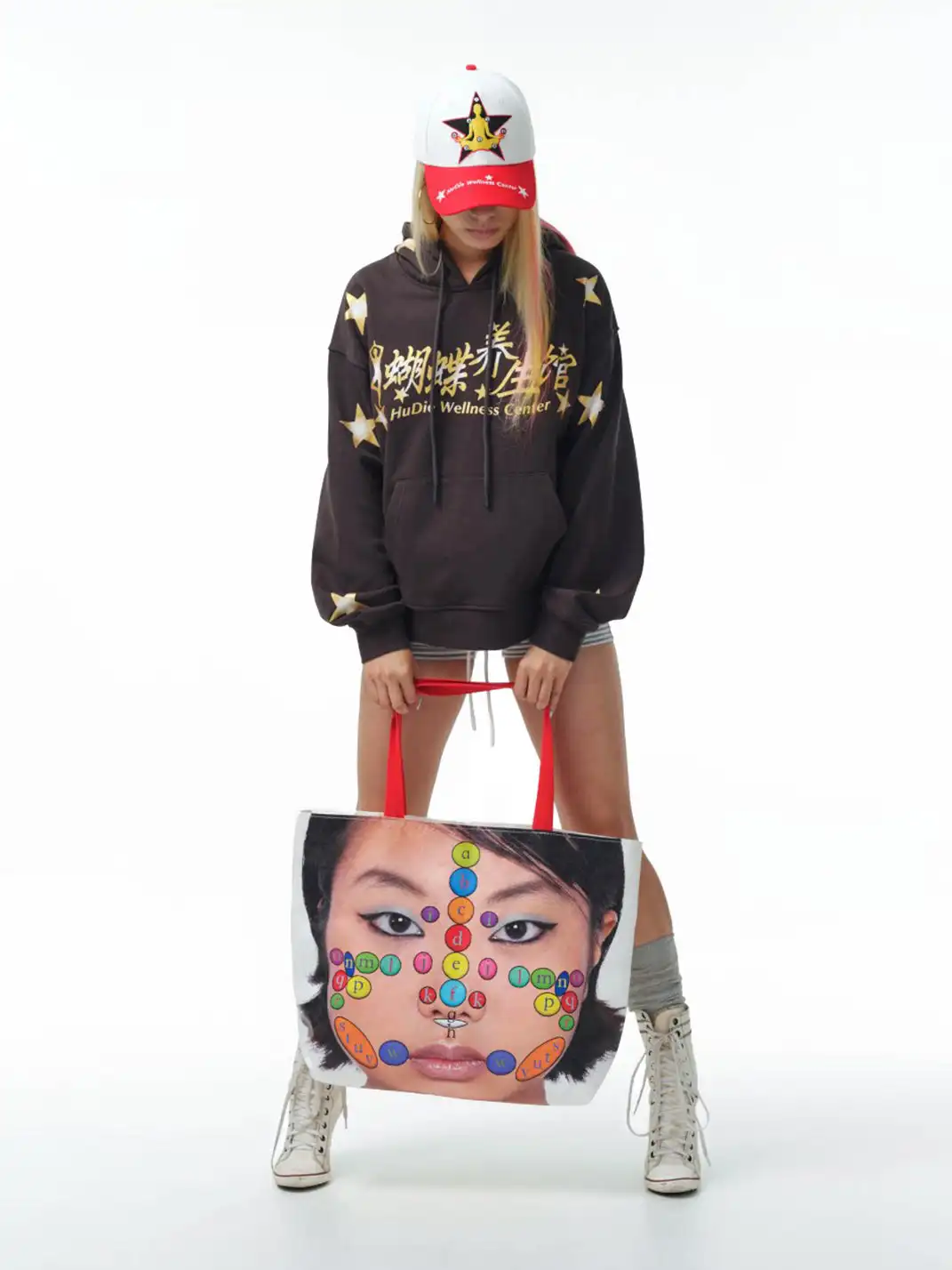 HuDieGongZhu | Face Print Shoulder Bag