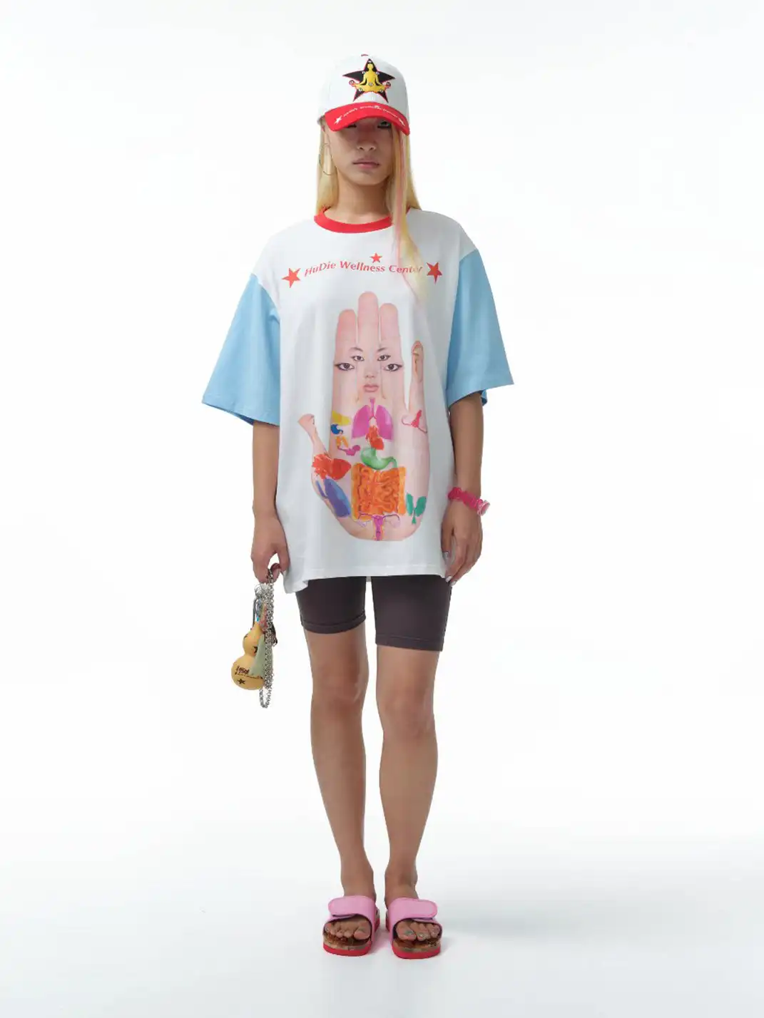 HuDieGongZhu | Handprint T-shirt