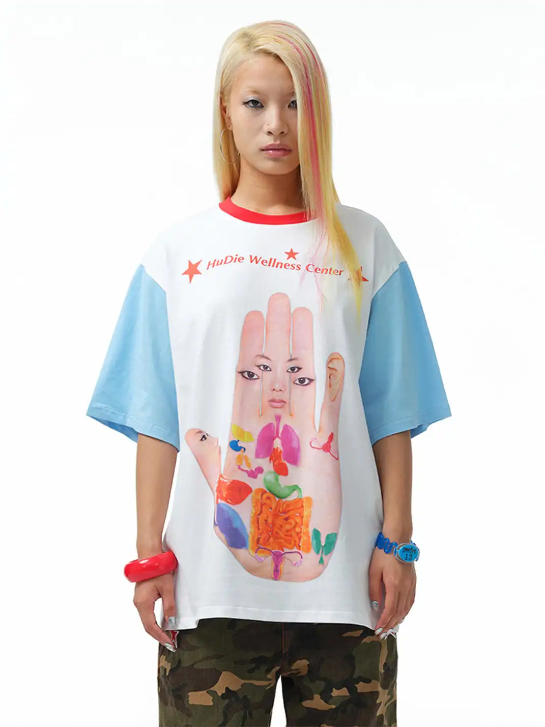 HuDieGongZhu | Handprint T-shirt