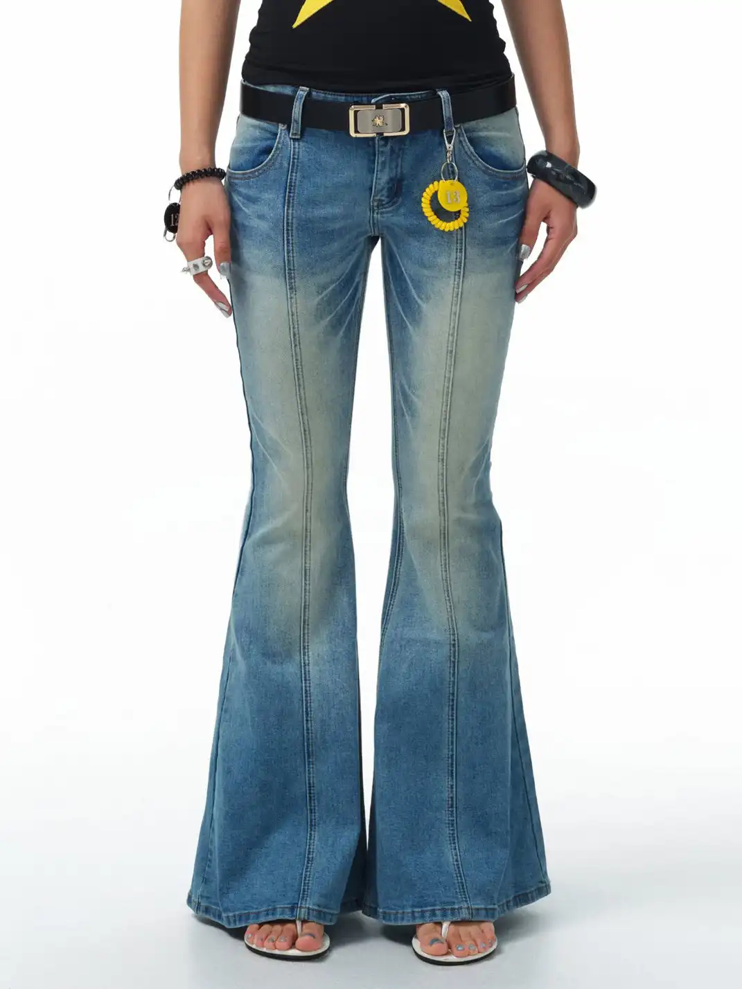 HuDieGongZhu | Paneled Low-Rise Flared Jeans
