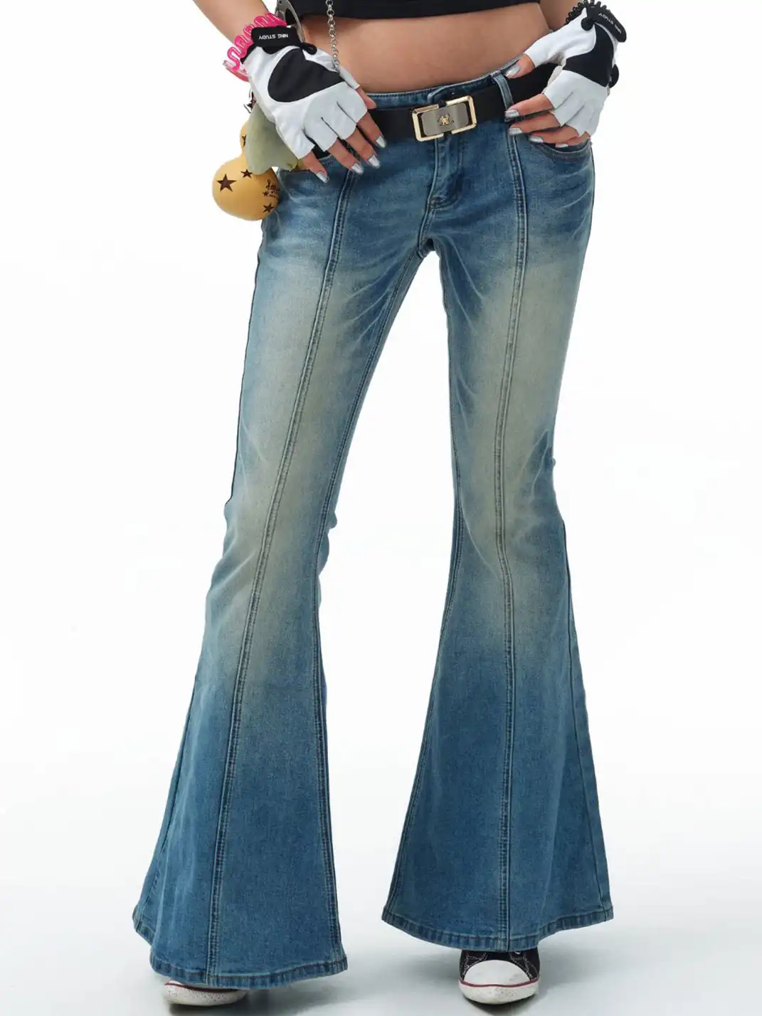 HuDieGongZhu | Paneled Low-Rise Flared Jeans