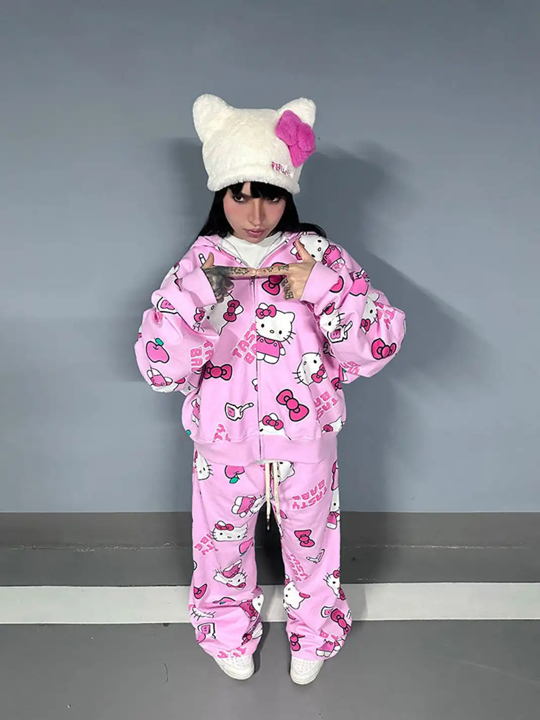 ArtByTastybabe | All Over Print Kitty Sweatshirt Set