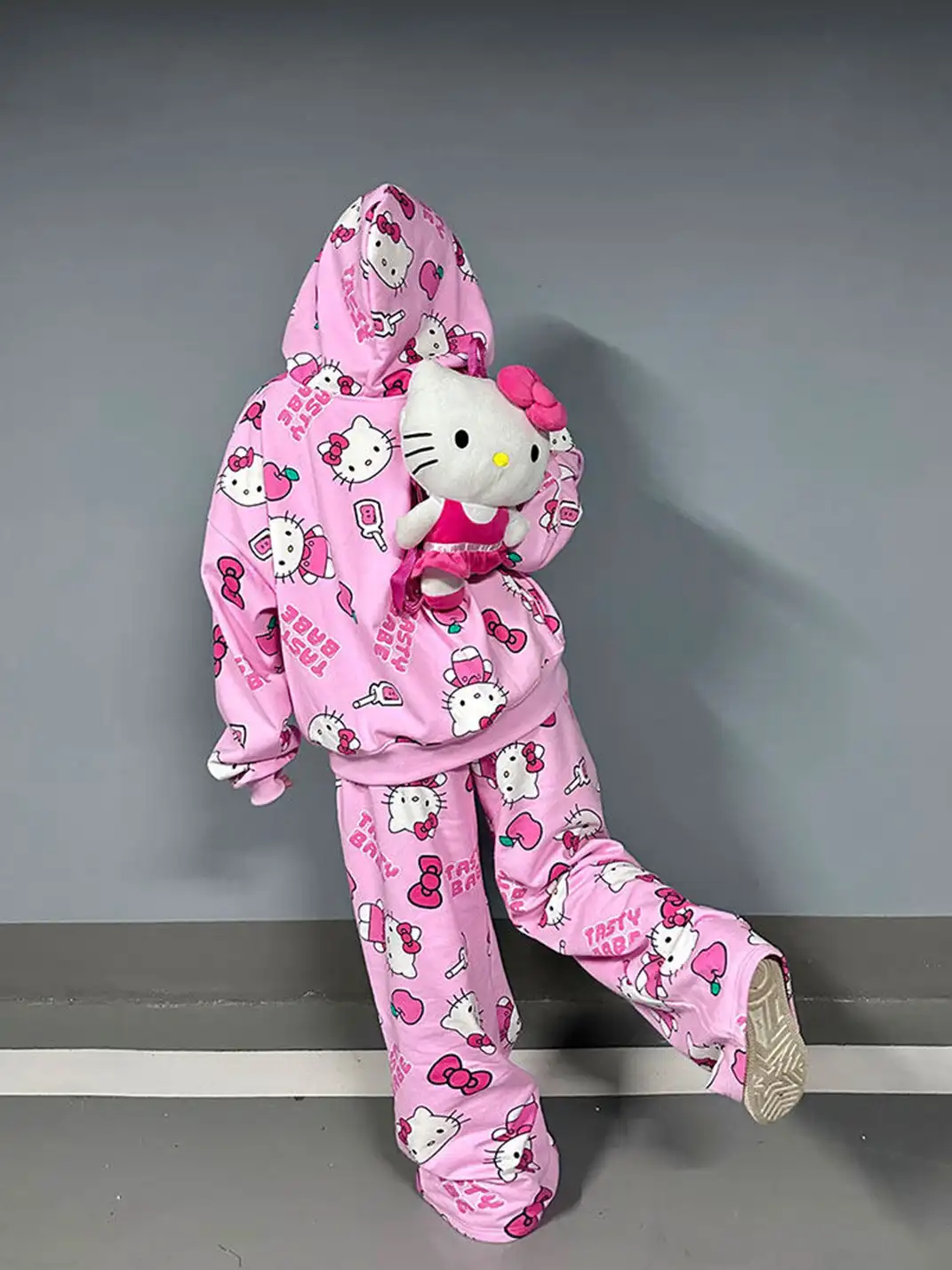 ArtByTastybabe | All Over Print Kitty Sweatshirt Set