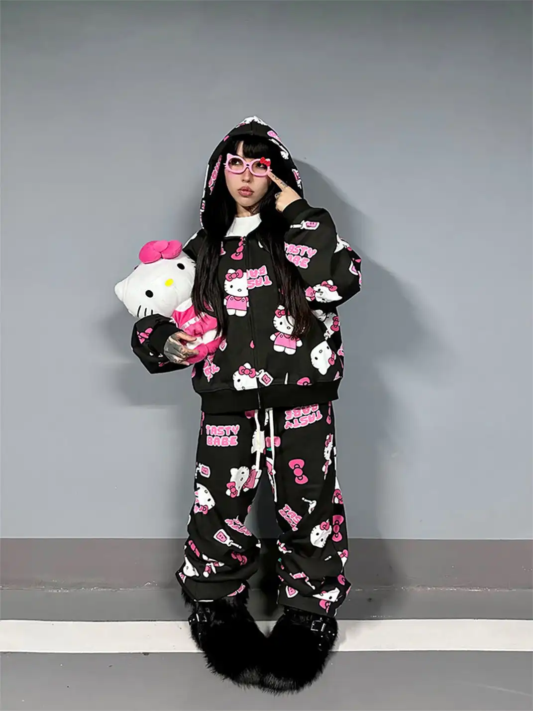 ArtByTastybabe | All Over Print Kitty Sweatshirt Set