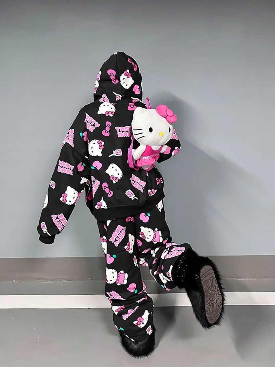 ArtByTastybabe | All Over Print Kitty Sweatshirt Set
