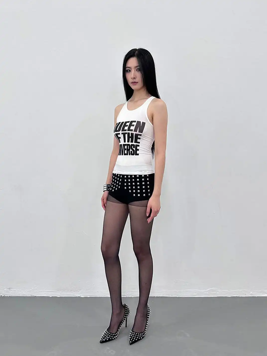 ArtByTastybabe | Queen of the Universe Letter Tank Top