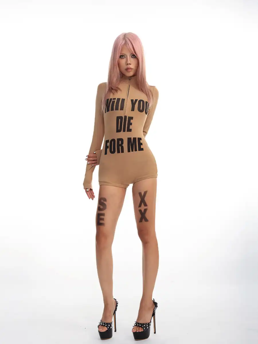 SEXXDEVIL | Mock Neck Half Zipper Romper - 3