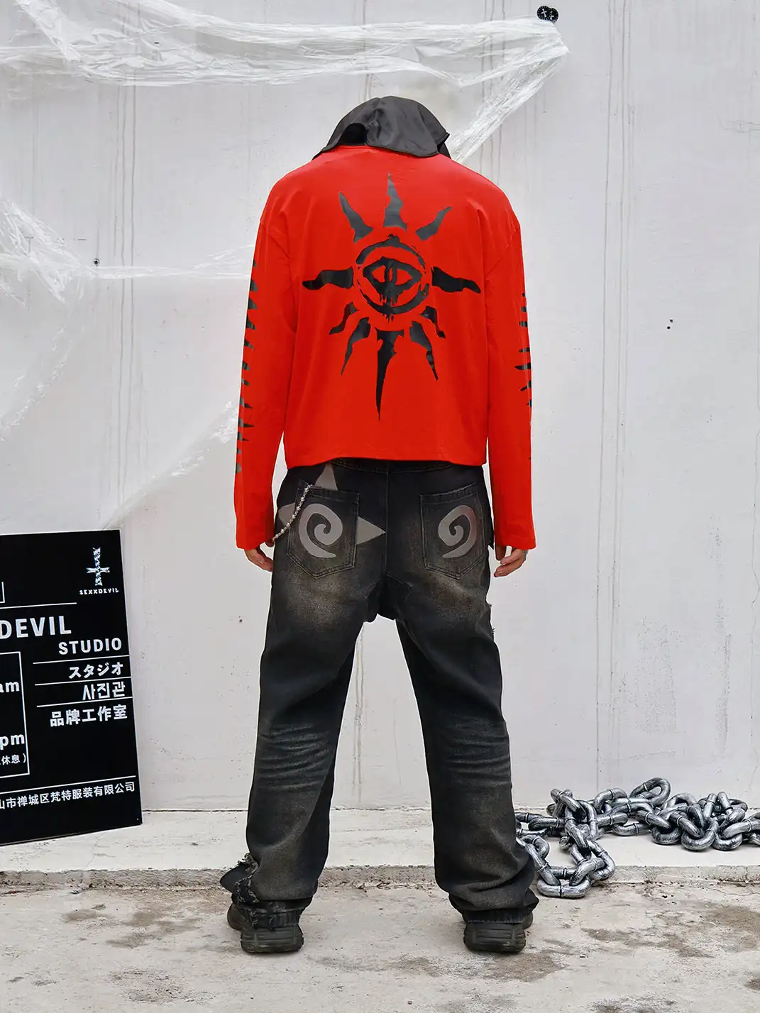 SEXXDEVIL | Eye of Cthulhu Print Studded Long Sleeve T-shirt
