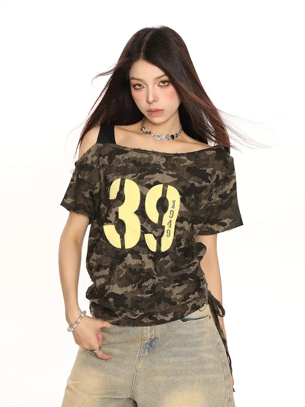 BIGGOLD | Drawstring Lace-Up One-Shoulder Camo T-Shirt