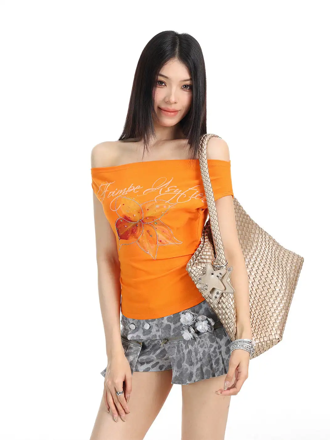 BIGGOLD | Rhinestone Floral Off-Shoulder T-Shirt