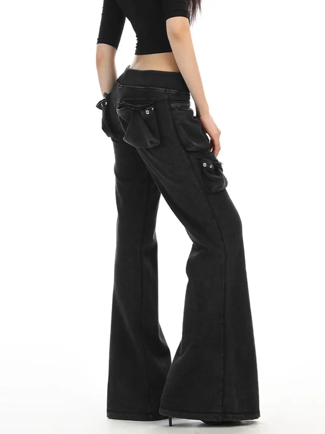 BIGGOLD | Multi-Pocket Slightly Flared Sweatpants