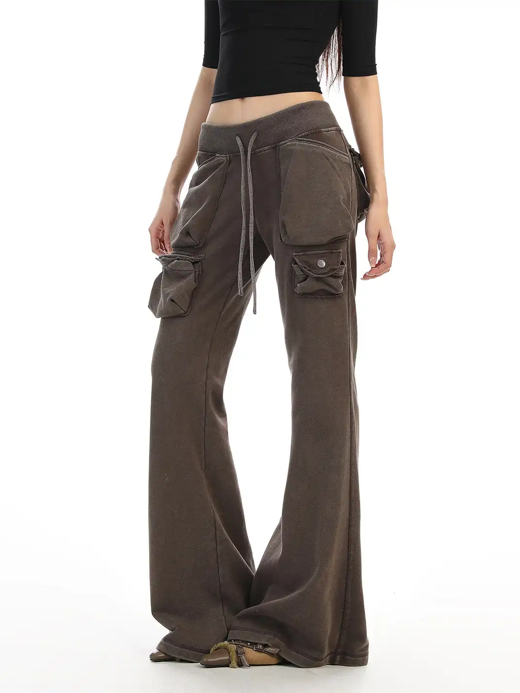 BIGGOLD | Multi-Pocket Slightly Flared Sweatpants