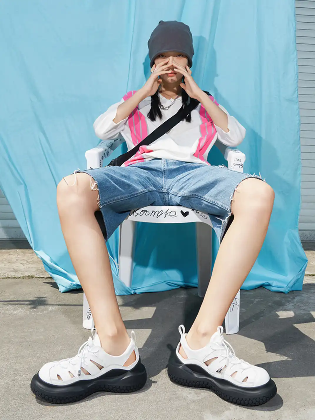 MASOOMAKE | Cutout Closed Toe Platform Sandals