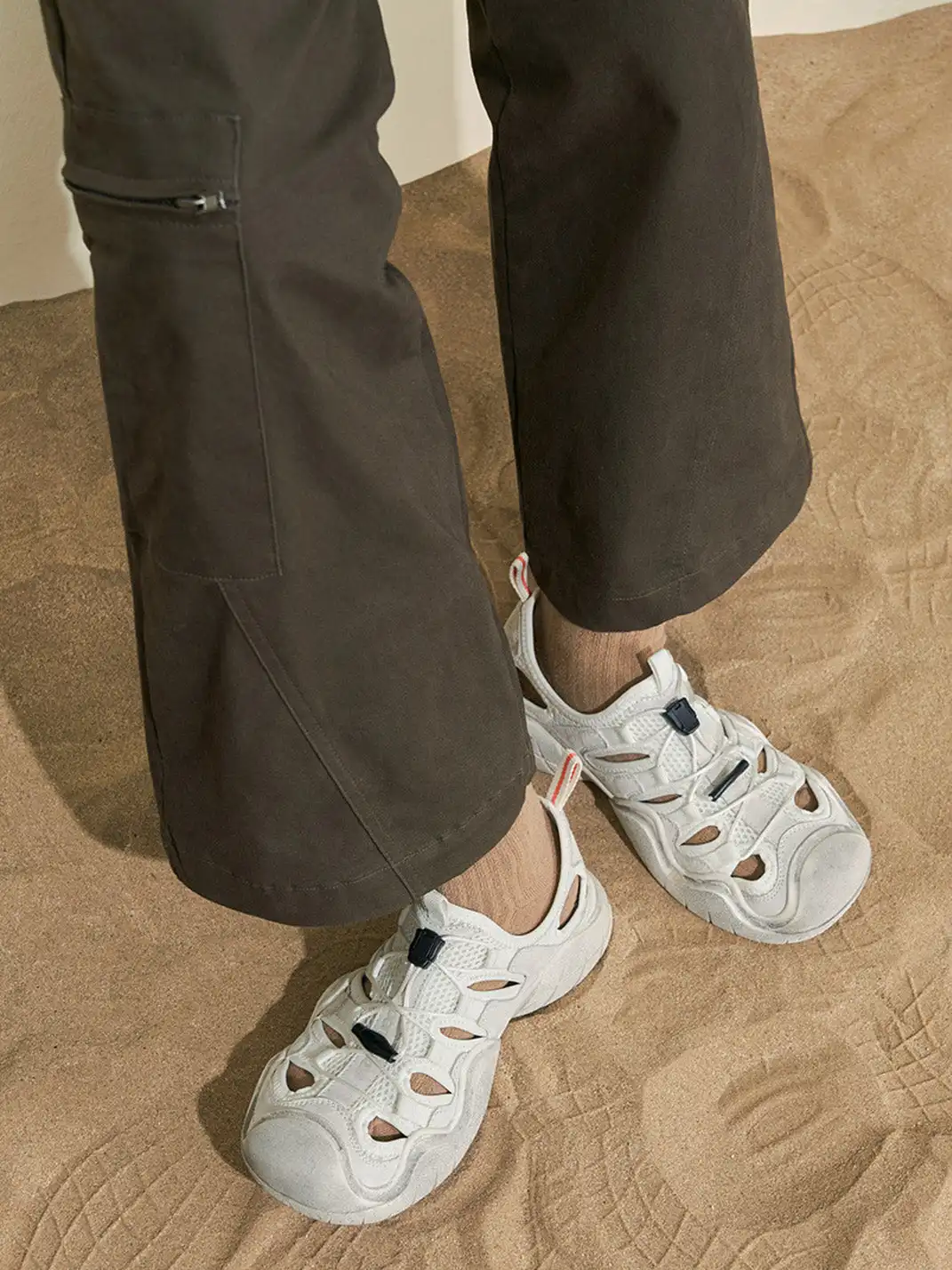MASOOMAKE | Cutout Sandals