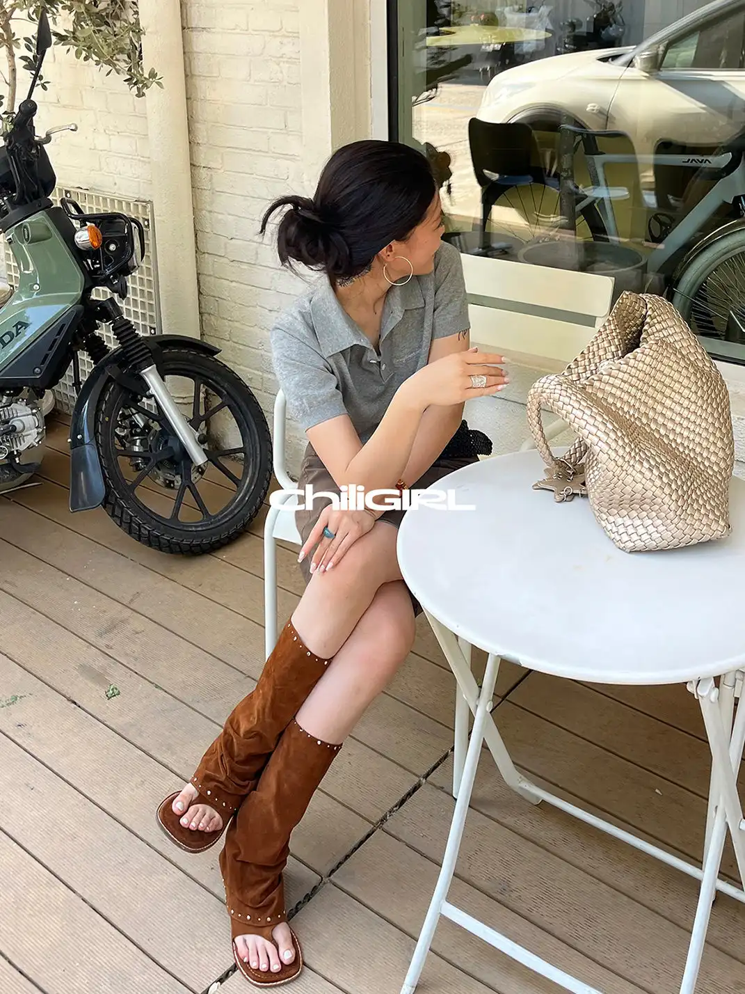 CHILIGIRL | Rivet Thong Suede Sandal Boots