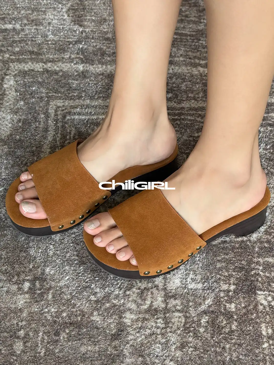 CHILIGIRL | Rivet Chunky Heel Slide Sandals