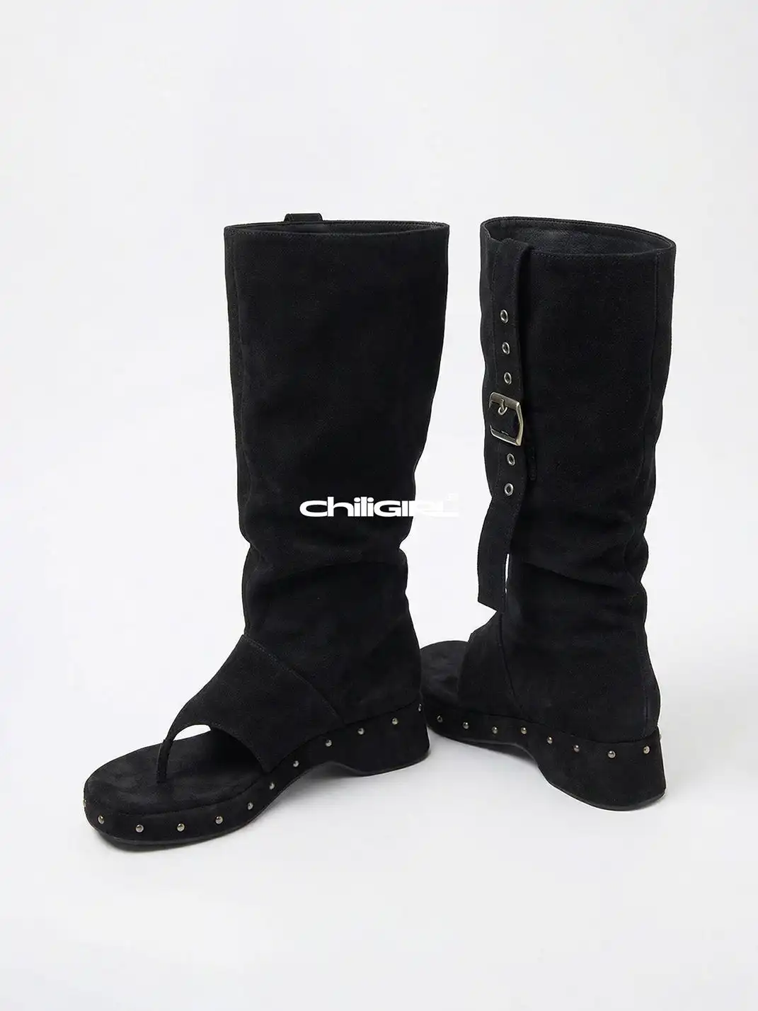 CHILIGIRL | Rivet Low Heel Round Toe Boots