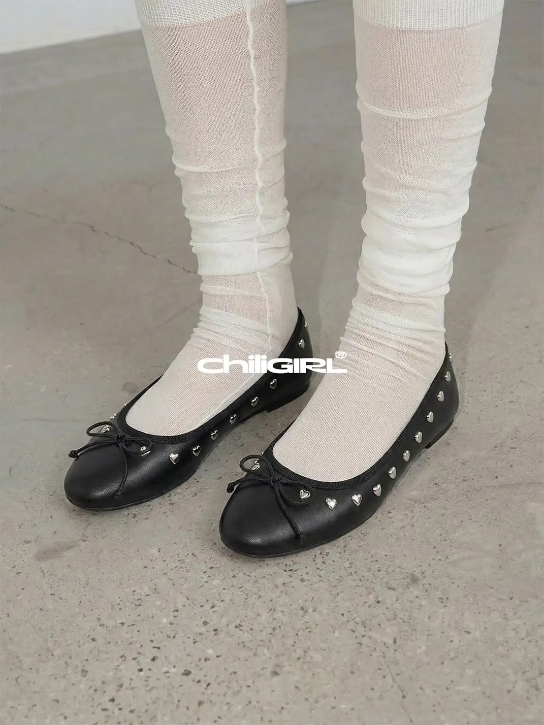 CHILIGIRL | Heart Rivet Bow Low-Cut Ballet Flats