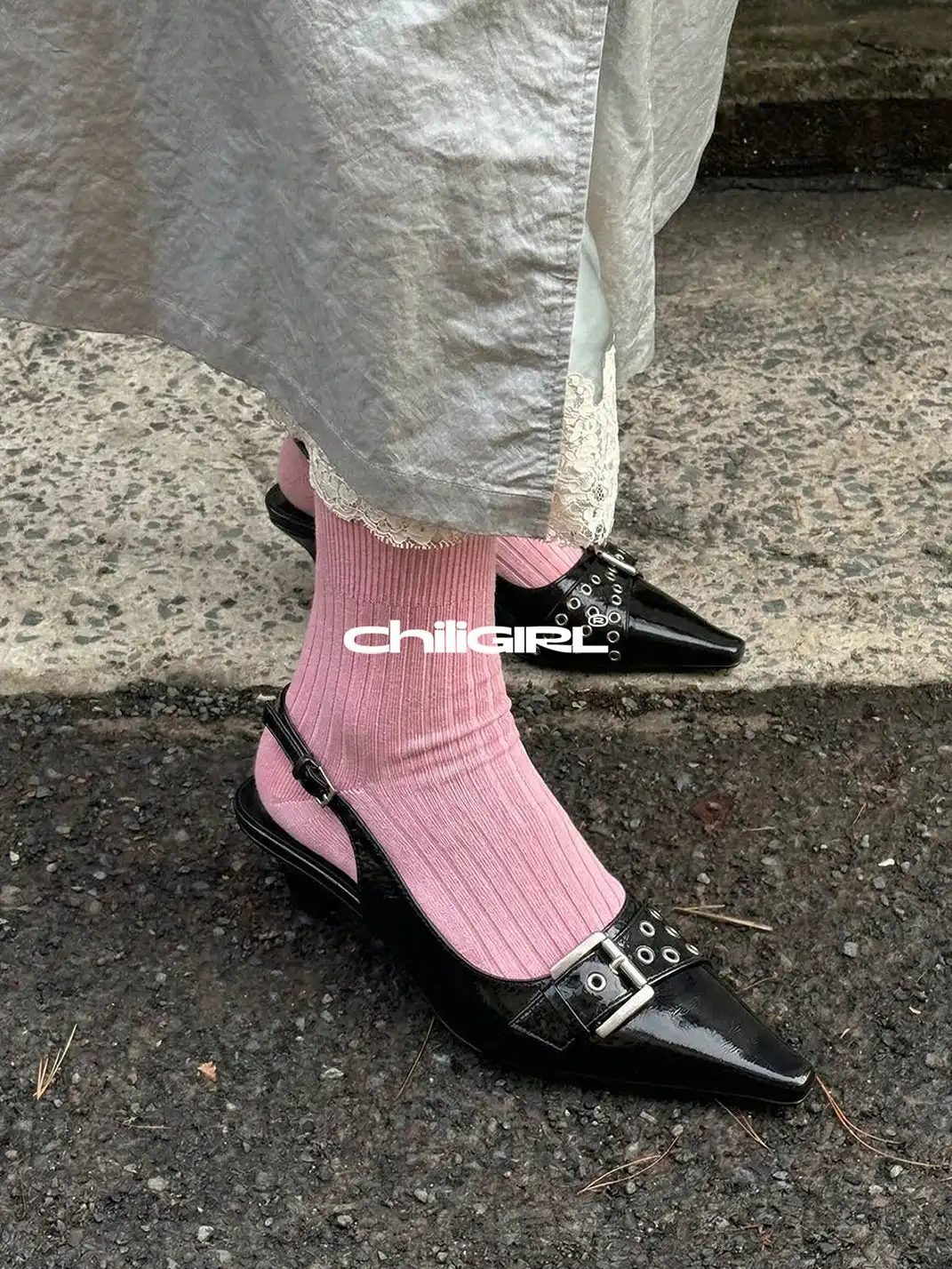 CHILIGIRL | Pointed Toe Rivet Buckle Mid Heel Sandals
