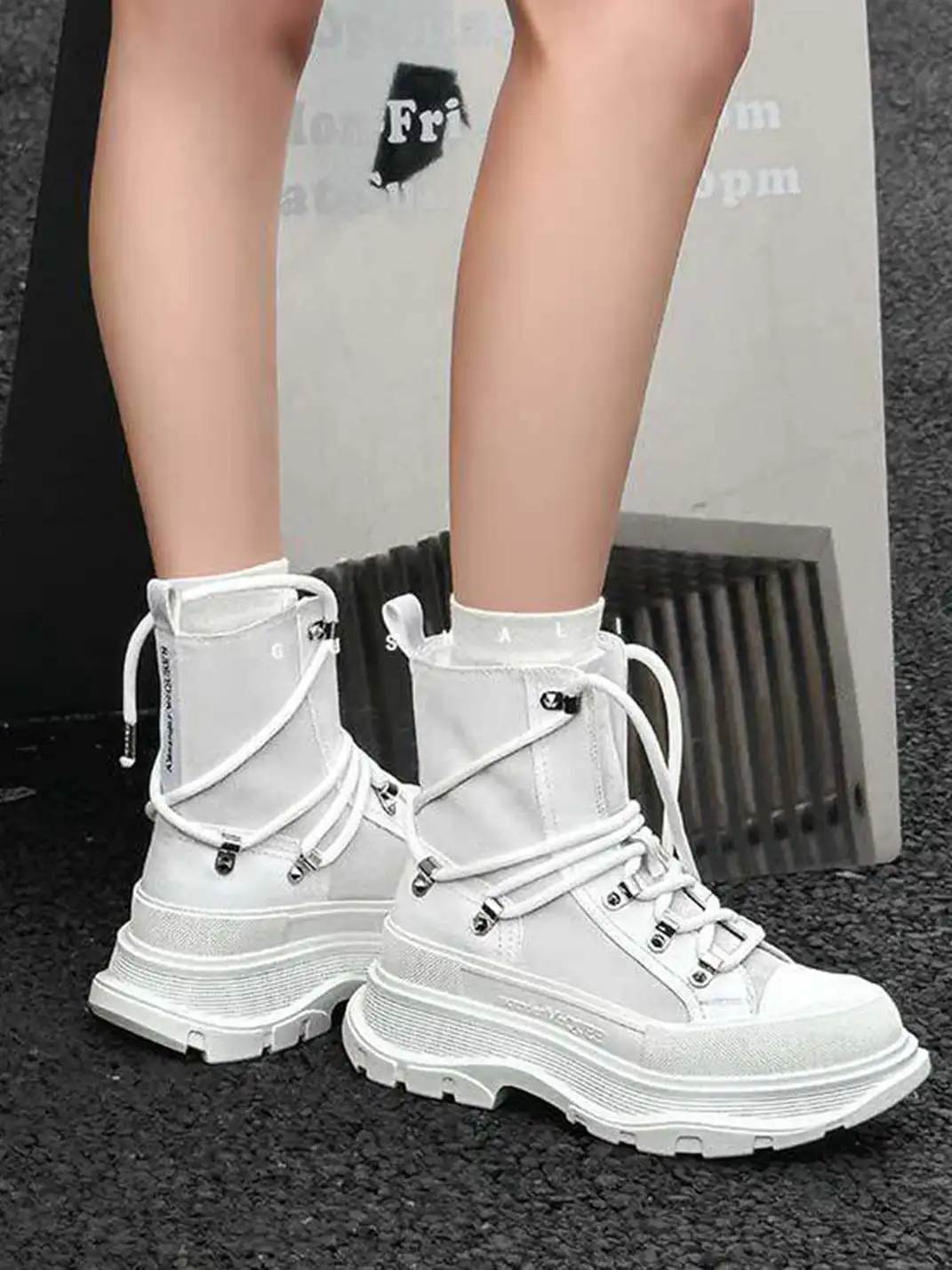 GSL | Lace-Up Platform Boots