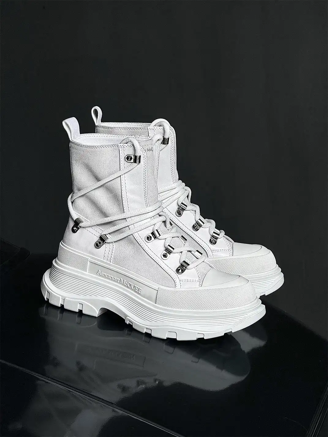 GSL | Lace-Up Platform Boots
