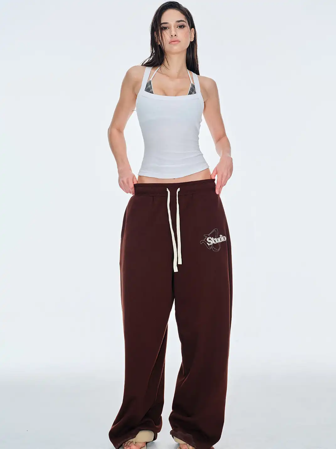 BUM STUDIO | Detachable Chest Pad Fitted Tank Top