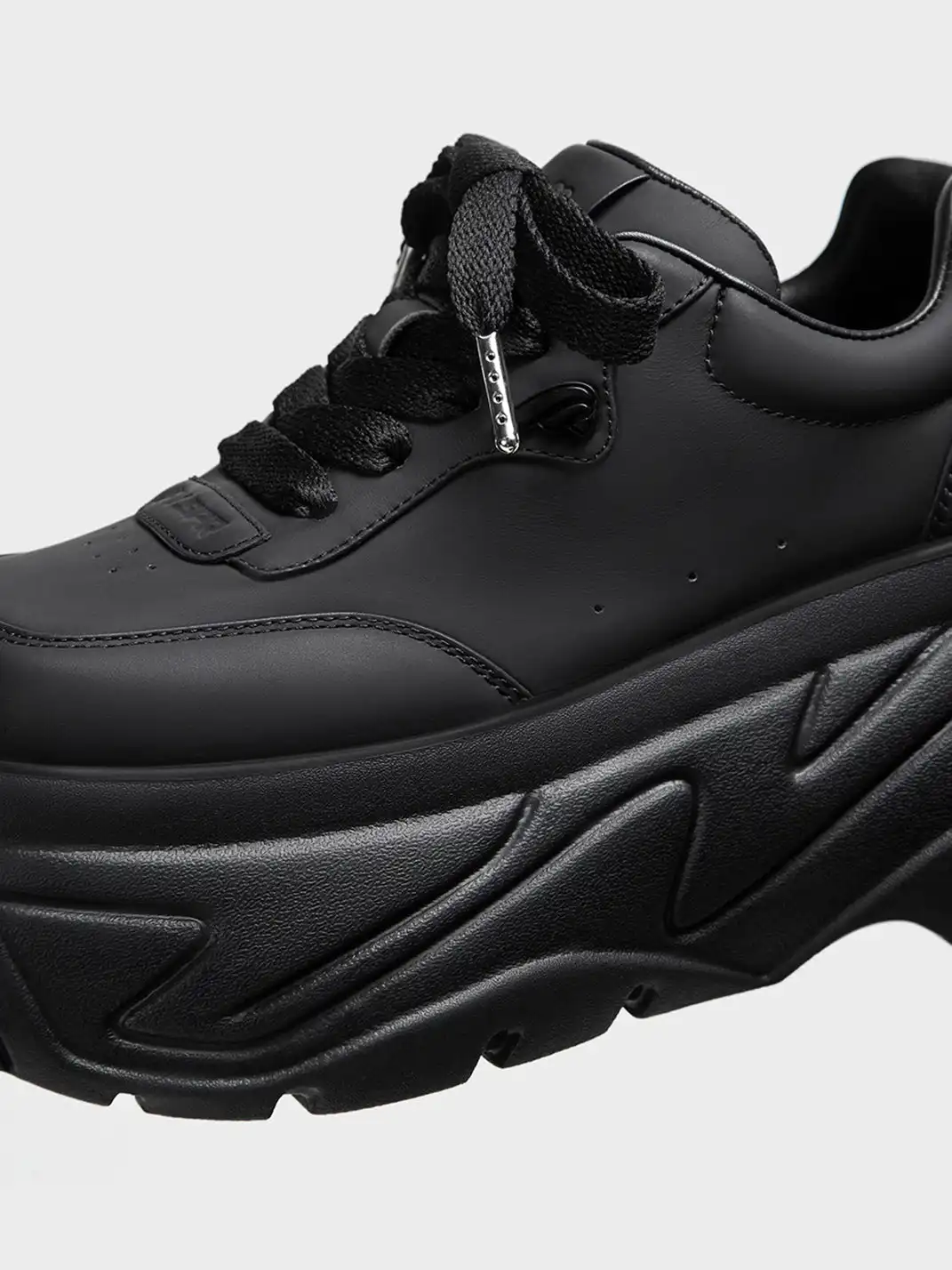 FYSPR | Platform Square Toe Leather Sneakers-Black