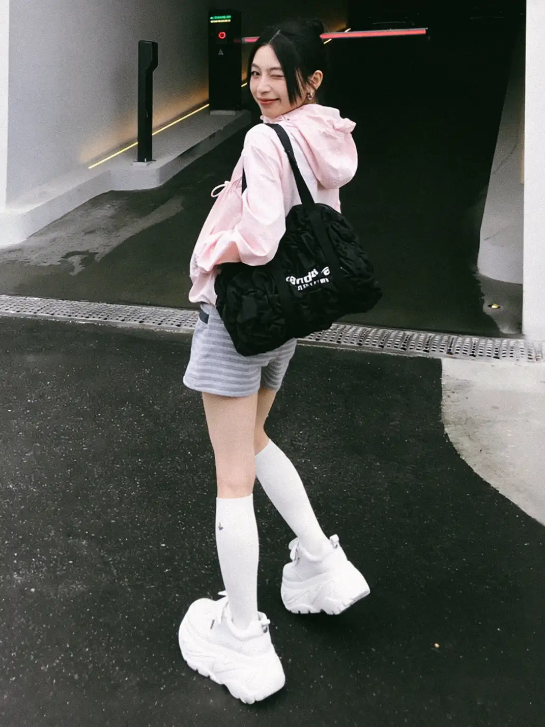 FYSPR | Platform Square Toe Leather Sneakers-White