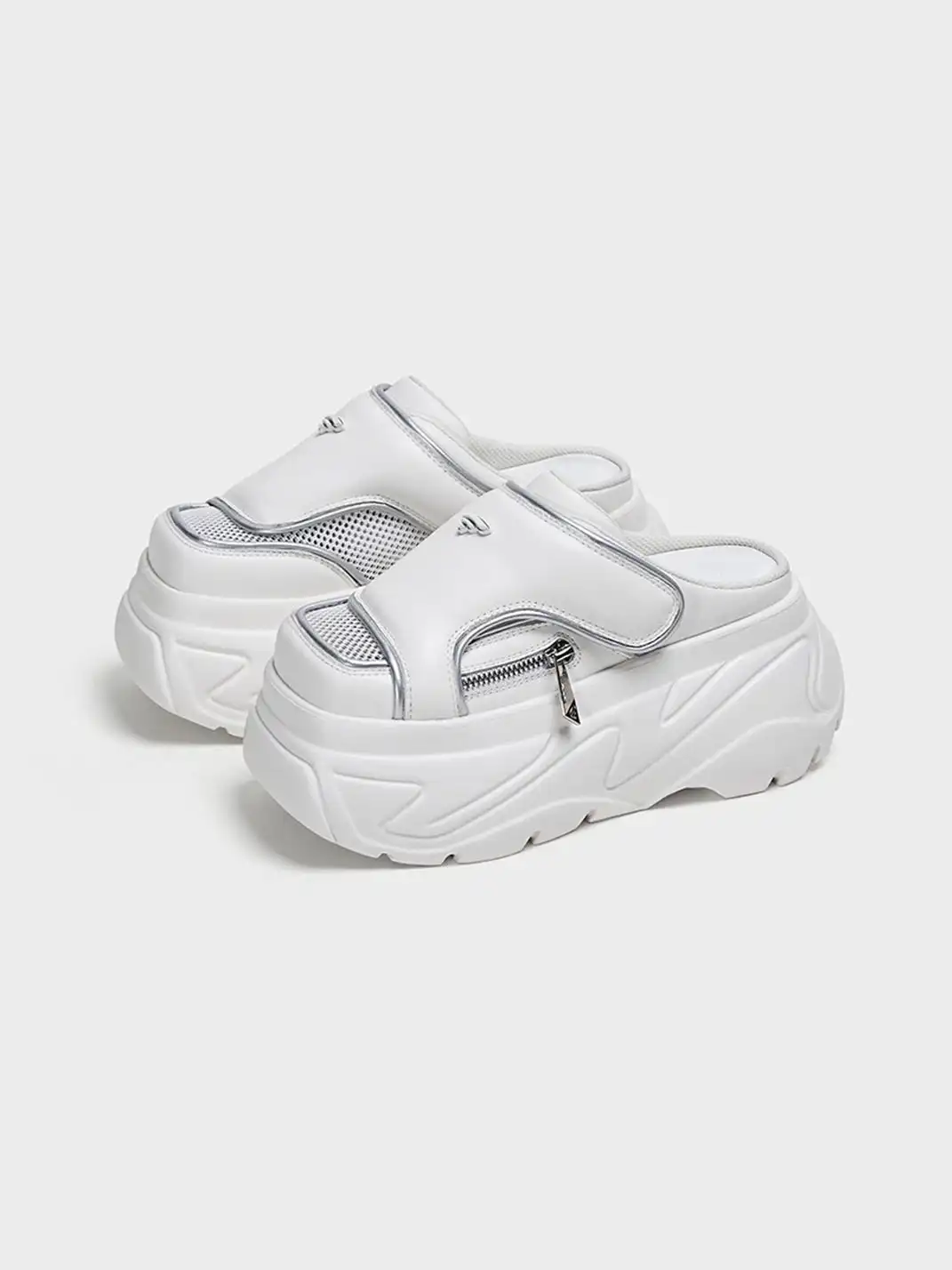 FYSPR | Platform Closed-Toe Slippers-White