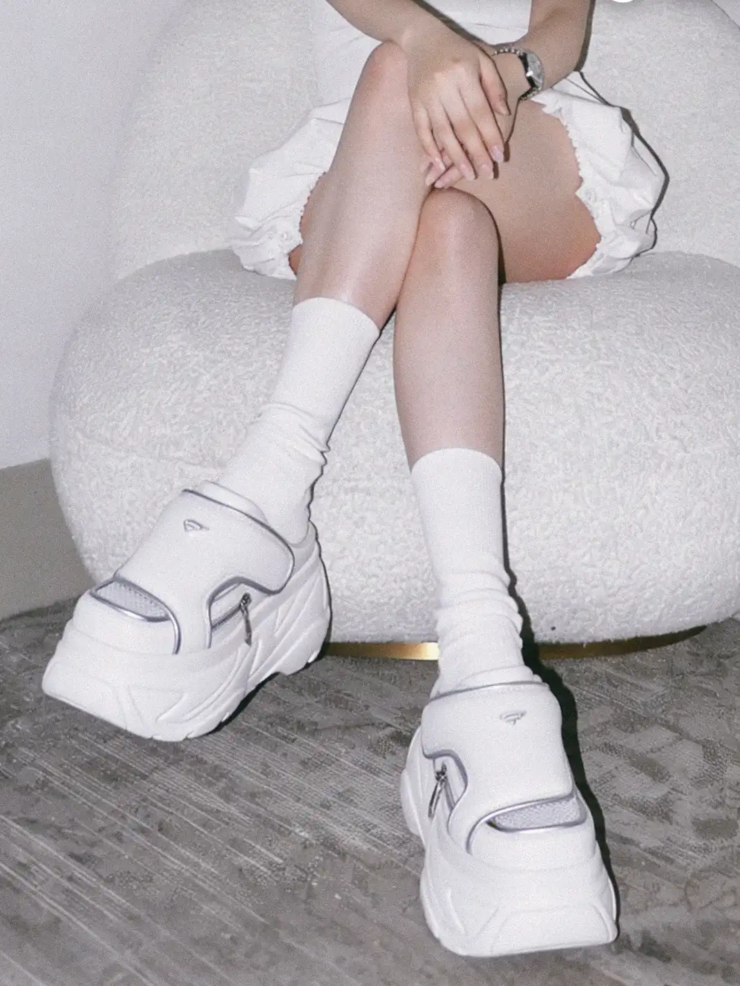 FYSPR | Platform Closed-Toe Slippers-White