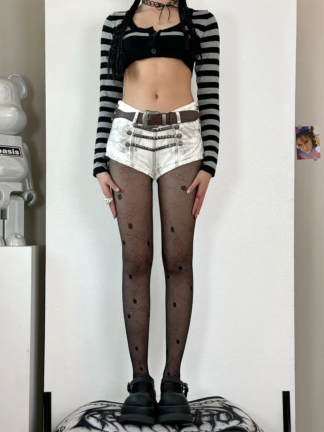 HotBonBon | Lace Floral Pantyhose