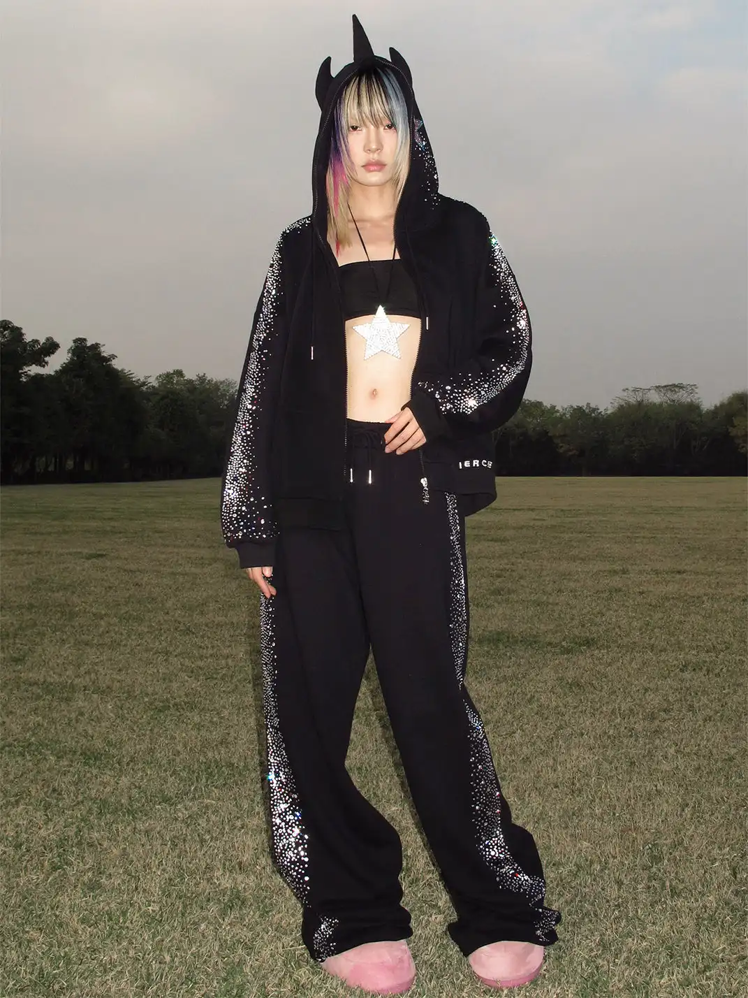 CFIERCE | Crying Unicorn Hotfix Rhinestone Sweatshirt